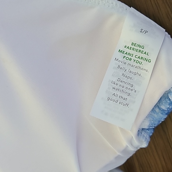 Aerie Triangle Bikini Top Blue And White Padded Size Small - Picture 4 of 4